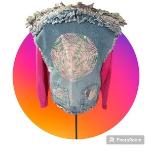 Woman's Vintage upcyceled Levi jeans 80's vest with patchwork